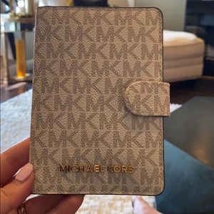 Brand new Michael Kors passport holder